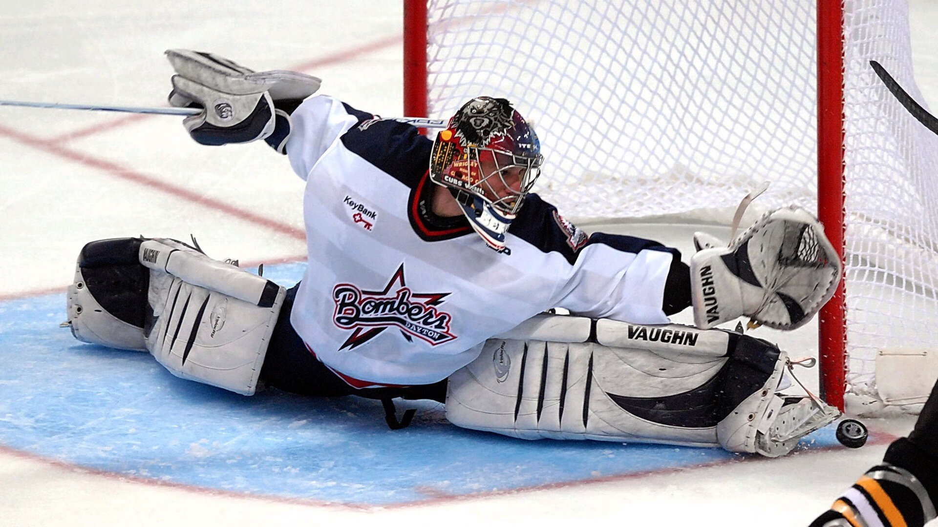 失控的节奏，雄鹿防线如铁笼，塔图姆锁死上海队的最后一丝呼吸